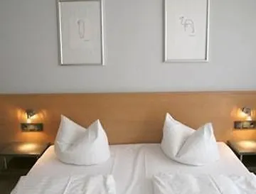 Modern Hotel München